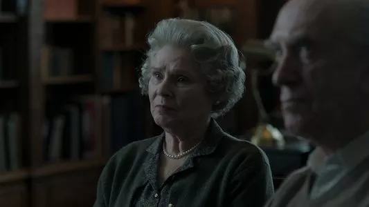 Image The Crown 4