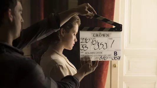 Image The Crown 7